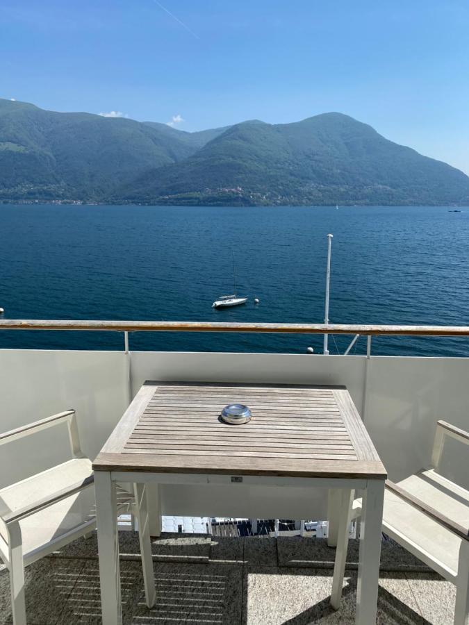 Holiday Hotel Yachtsport Resort Lago Maggiore 브리사고 외부 사진