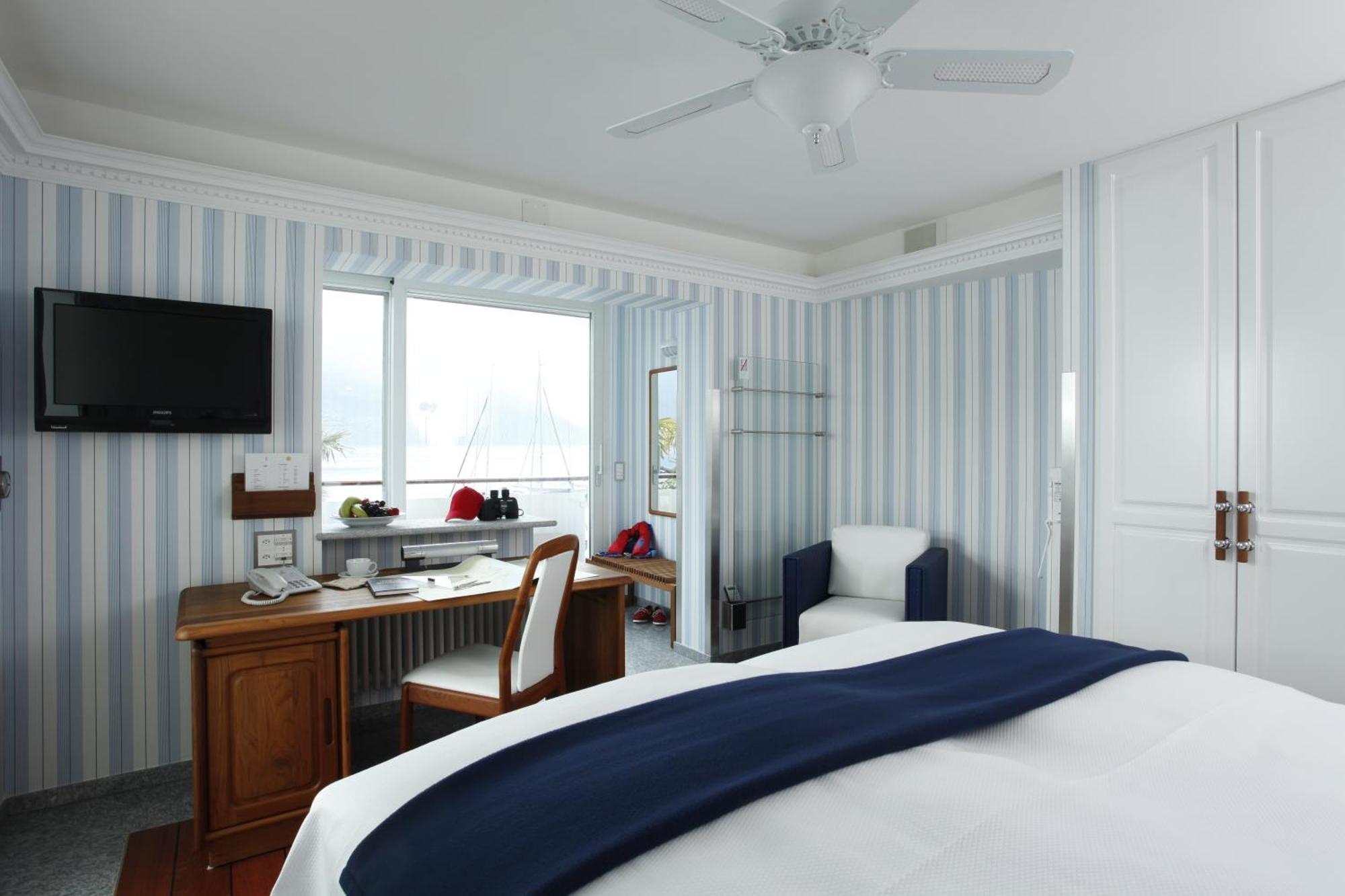 Holiday Hotel Yachtsport Resort Lago Maggiore 브리사고 외부 사진