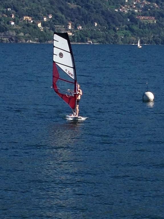Holiday Hotel Yachtsport Resort Lago Maggiore 브리사고 외부 사진