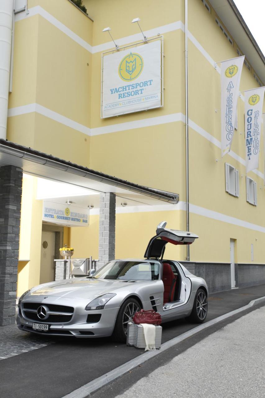 Holiday Hotel Yachtsport Resort Lago Maggiore 브리사고 외부 사진