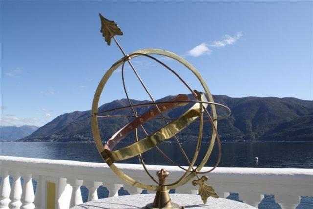 Holiday Hotel Yachtsport Resort Lago Maggiore 브리사고 외부 사진